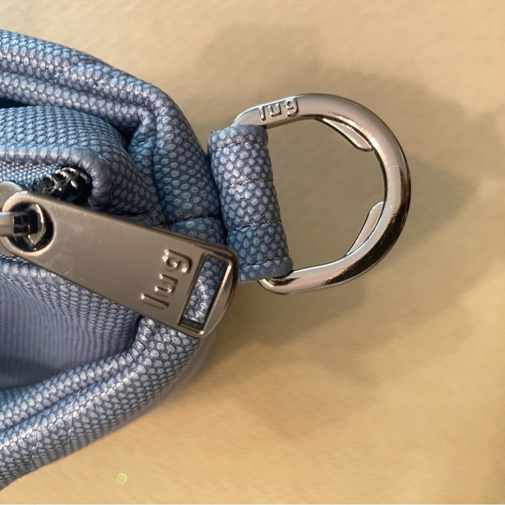 LUG Dory Matte Luxe VL Crossbody Bag—EUC - Picture 8 of 16